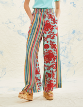 Load image into Gallery viewer, Love the Label - Prints Pants