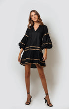 Load image into Gallery viewer, Kleid Elana Mini Tiered Dress