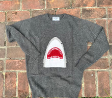 Load image into Gallery viewer, REMY Shark - MEN&#39;s - Cashmere sweater