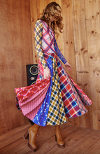 Load image into Gallery viewer, Celia B Aliso Plaid Skirt