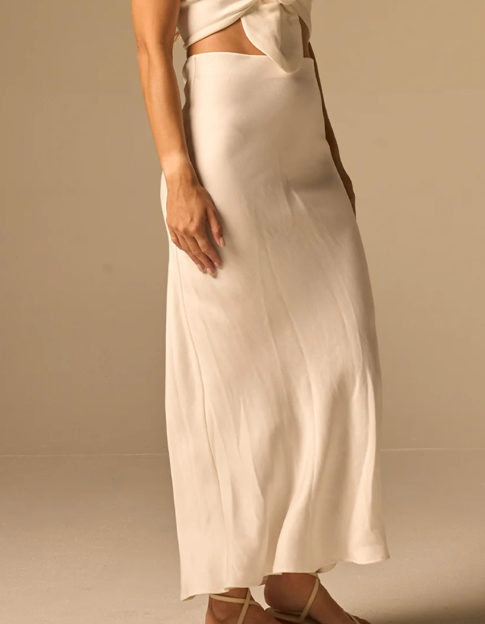 JBQ Meadow Silky Lyocell-Linen Maxi Pencil Skirt – Bone White